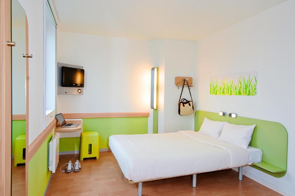 Ibis Budget Rennes Chantepie Exterior photo